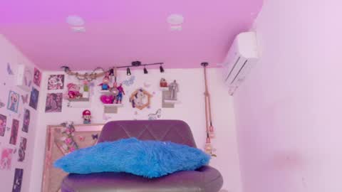 Snapshot of gabii_princess chatting on 06-11-26, 10:08 gabii_princess online show from 06-11-26, 10:08