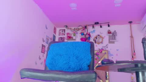Snapshot of gabii_princess chatting on 06-16-26, 08:00 gabii_princess online show from 06-16-26, 08:00