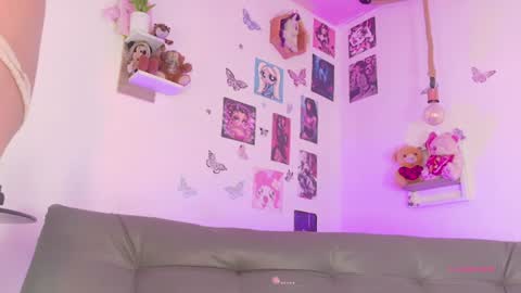 Snapshot of gabii_princess chatting on 07-11-26, 07:27 gabii_princess online show from 07-11-26, 07:27