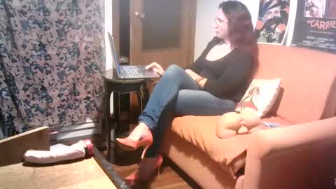 Gabi online show from 03-12-25, 06:22