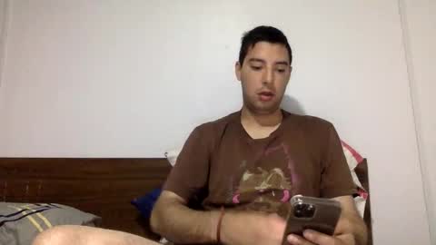 Snapshot of gabo1208 chatting on 02-20-26, 11:43 gabo1208 online show from 02-20-26, 11:43