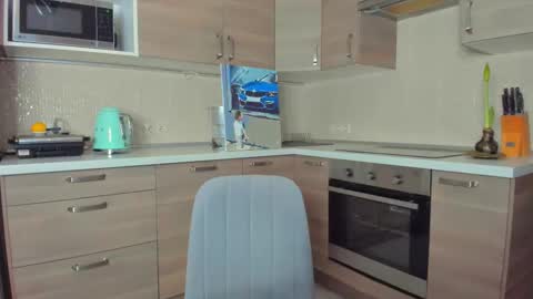 The next stream in car 1 december 10pm time in France online show from 03-01-26, 02:02