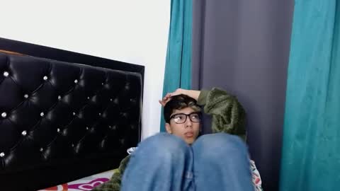 Snapshot of gabriel_x18 chatting on 03-03-26, 05:24 gabriel_x18 online show from 03-03-26, 05:24