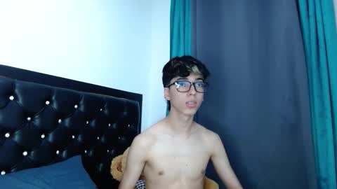 gabriel_x18 online show from 03-18-26, 04:59