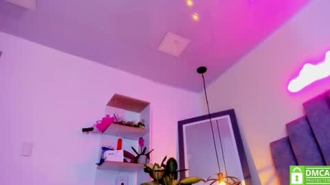 Carolina online show from 03-04-26, 08:37