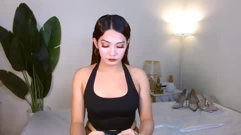 gabriela_deluxe online show from 10-24-25, 08:44