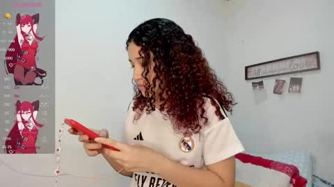 Snapshot of gabriela_duarte chatting on 01-18-25, 02:58 Gabi online show from 01-18-25, 02:58