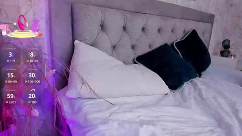   online show from 12-17-25, 12:33