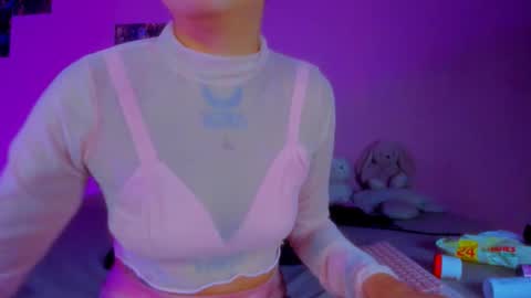 Snapshot of gabrielabunny_ chatting on 02-25-26, 07:51 Gabriela online show from 02-25-26, 07:51