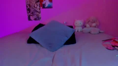 Snapshot of gabrielabunny_ chatting on 02-27-26, 02:06 Gabriela online show from 02-27-26, 02:06