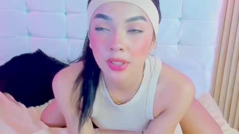 Gabriela Evans MS online show from 02-26-25, 03:10