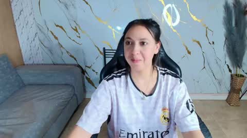 Snapshot of gabriella_storm_tf chatting on 05-09-26, 03:45 Gabriella online show from 05-09-26, 03:45