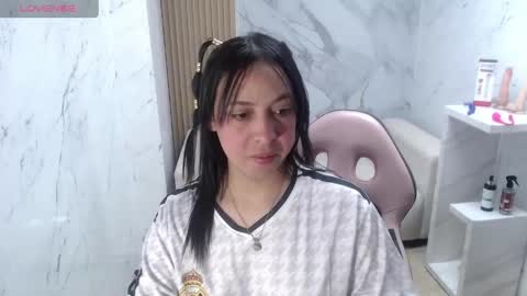 Snapshot of gabriella_storm_tf chatting on 05-14-26, 01:40 Gabriella online show from 05-14-26, 01:40
