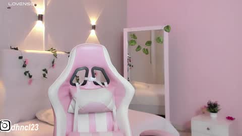 Gabriella online show from 02-04-25, 10:24