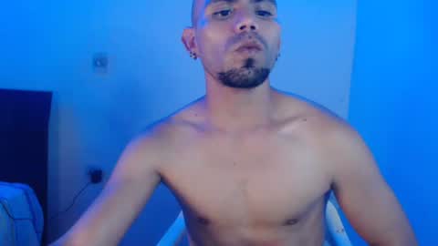 Snapshot of gabrielle_ramirez chatting on 01-08-25, 03:08 Gabriel online show from 01-08-25, 03:08