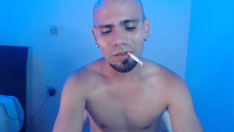 Snapshot of gabrielle_ramirez chatting on 01-09-25, 12:35 Gabriel online show from 01-09-25, 12:35