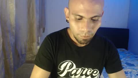 Snapshot of gabrielle_ramirez chatting on 02-18-25, 09:53 Gabriel online show from 02-18-25, 09:53