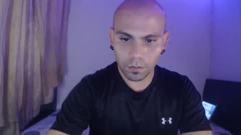 Snapshot of gabrielle_ramirez chatting on 11-15-25, 09:43 Gabriel online show from 11-15-25, 09:43