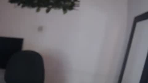 Snapshot of gabrielle_ramirez chatting on 12-17-25, 09:32 Gabriel online show from 12-17-25, 09:32