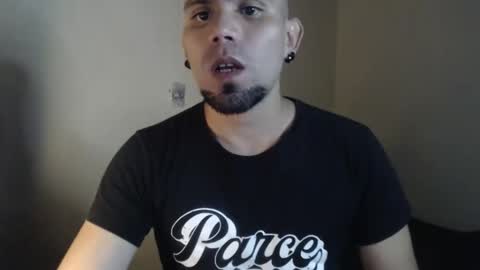 Snapshot of gabrielle_ramirez chatting on 02-19-26, 12:28 Gabriel online show from 02-19-26, 12:28