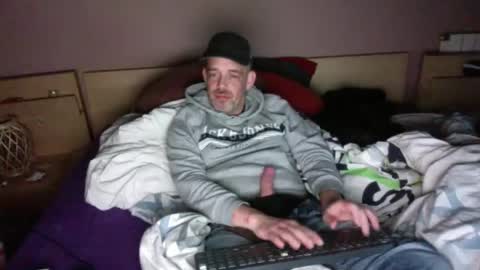 gabssss0802 online show from 12-09-24, 09:48