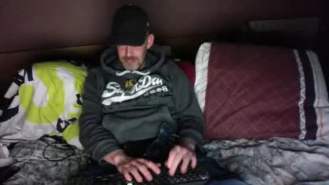 gabssss0802 online show from 01-02-25, 07:29