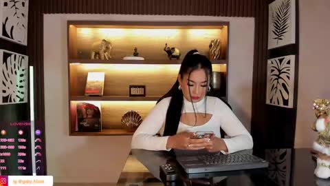 Snapshot of gaby_blaze chatting on 12-01-24, 08:20 Gaby Blaze online show from 12-01-24, 08:20