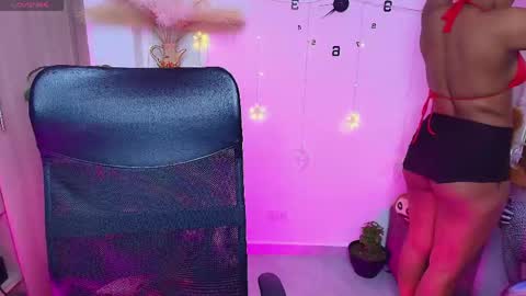 Snapshot of gaby_dams9 chatting on 04-19-26, 01:27 GABY online show from 04-19-26, 01:27