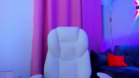 gaby online show from 09-18-25, 01:57