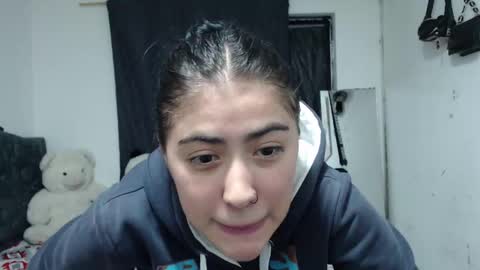 Gabriela online show from 02-25-25, 03:20