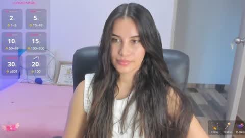 Snapshot of gaby_olsen chatting on 06-19-26, 10:46 Gabriela online show from 06-19-26, 10:46