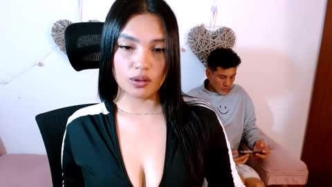 My name is Gabriela.. nice to meet you thumbs up please its very important to me online show from 03-01-26, 06:26