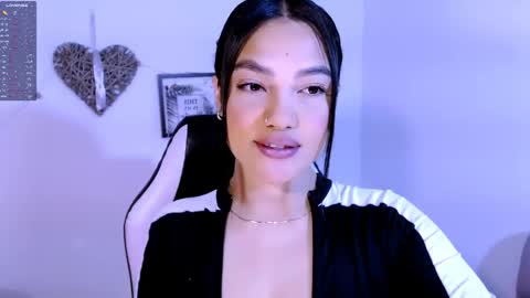 My name is Gabriela.. nice to meet you thumbs up please its very important to me online show from 06-01-26, 09:33