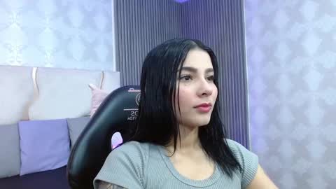 Snapshot of gaby_tay1 chatting on 10-25-25, 03:47 Gaby online show from 10-25-25, 03:47