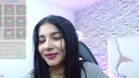 Snapshot of gaby_tay1 chatting on 11-13-25, 07:46 Gaby online show from 11-13-25, 07:46