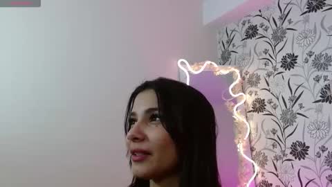 Snapshot of gaby_tay1 chatting on 02-15-26, 03:25 Gaby online show from 02-15-26, 03:25