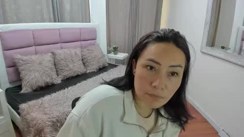 gabriela online show from 05-27-26, 04:15