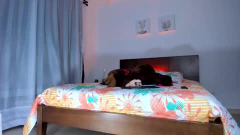 Snapshot of gabybuttler1 chatting on 02-10-25, 11:23 Gabybuttler online show from 02-10-25, 11:23