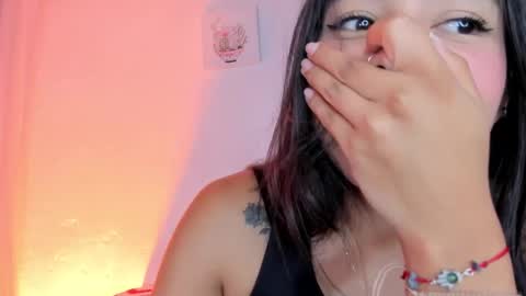 Snapshot of gabybuttler1 chatting on 09-17-25, 12:01 Gabybuttler online show from 09-17-25, 12:01