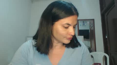 Snapshot of gabysot chatting on 05-17-26, 11:23 gabysot online show from 05-17-26, 11:23