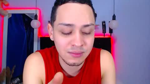Snapshot of gaellittle chatting on 02-14-25, 07:02 gaellittle online show from 02-14-25, 07:02