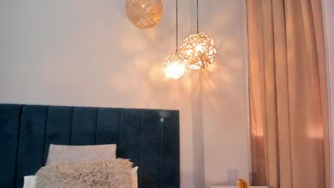 GahiaBelucci online show from 05-19-26, 06:03