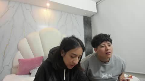 gaia_n_nix online show from 06-01-26, 04:25