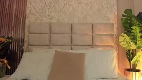 Snapshot of gaia_stonne chatting on 07-15-26, 12:21 gaia_stonne online show from 07-15-26, 12:21