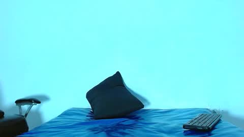 Ariel Aoir online show from 03-20-26, 01:32