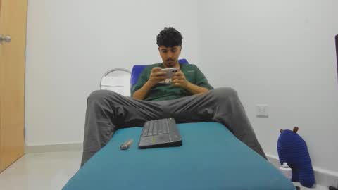 Snapshot of galvis_bbc chatting on 02-16-26, 02:02 galvis_bbc online show from 02-16-26, 02:02