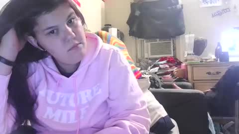 gamer202324 online show from 09-17-25, 01:18