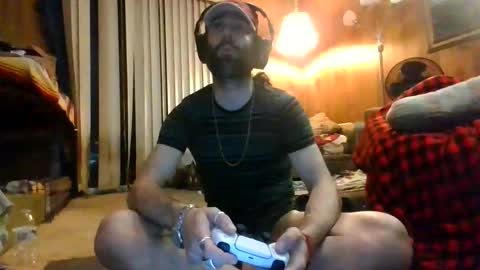 Snapshot of gamerfiend420 chatting on 11-19-25, 08:14 gamerfiend420 online show from 11-19-25, 08:14