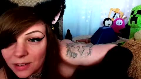 GamerGirlRoxy online show from 02-28-25, 10:06