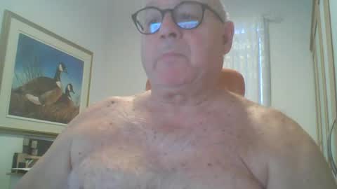 Snapshot of gamin68 chatting on 12-16-24, 02:16 gamin68 online show from 12-16-24, 02:16